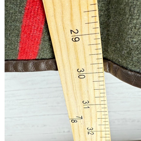 Cartonnier Medium women Wool Fur collar Cape Toggle Coat Olive chevron old money - Picture 6 of 14